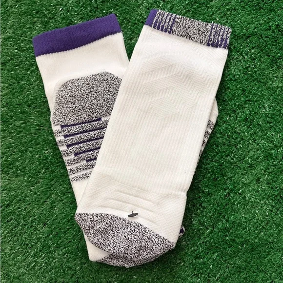 NEW NIKE GRIP CREW FOOTBALL SOCKS - Picture 1 of 7